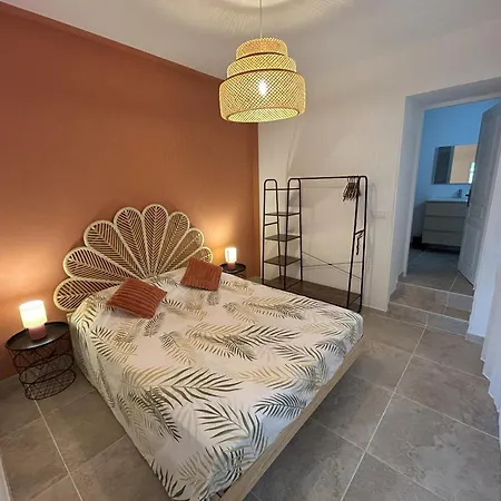 Emma Renove & Lumineux Apartment